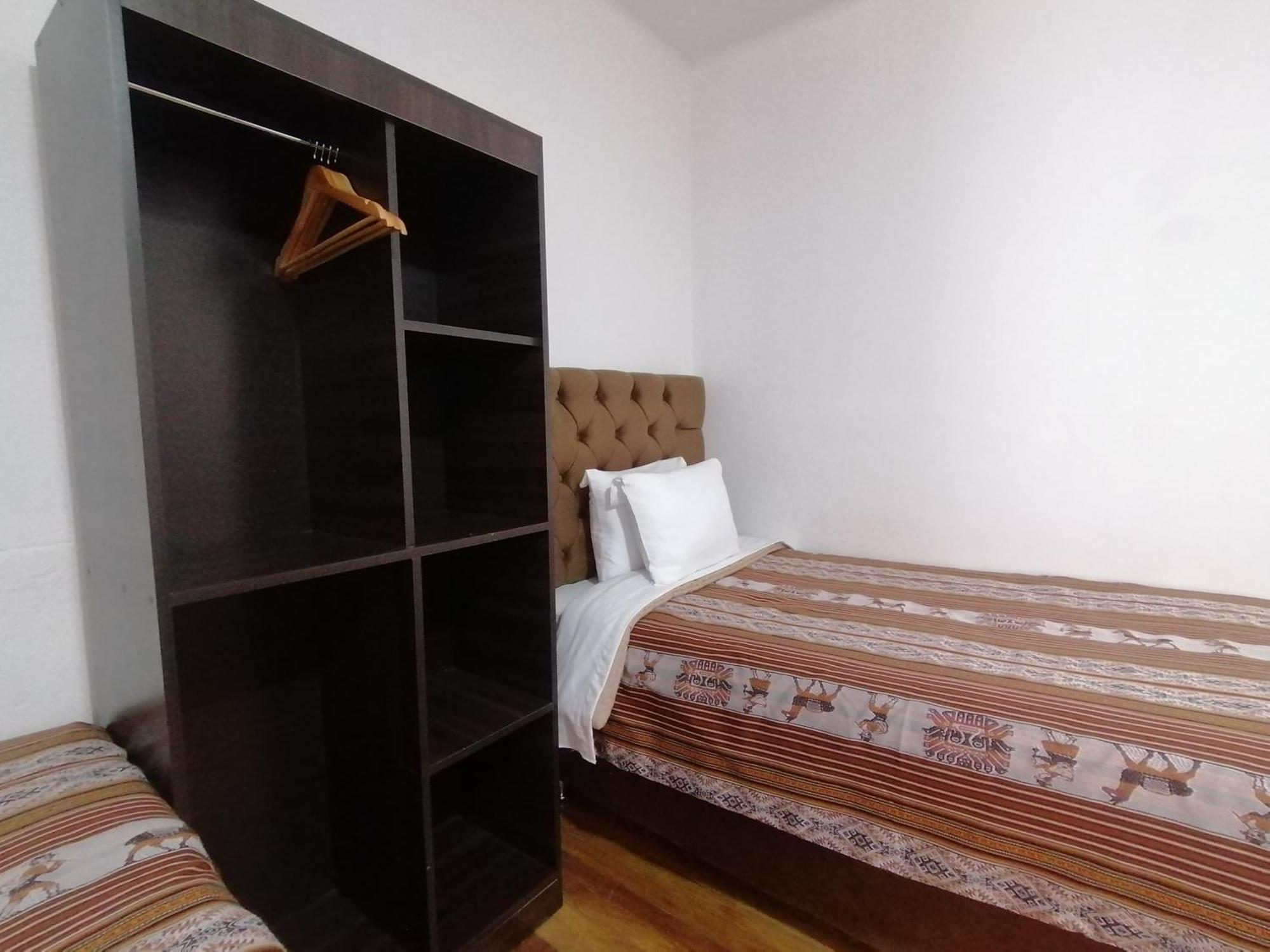 Mama Simona Hostel